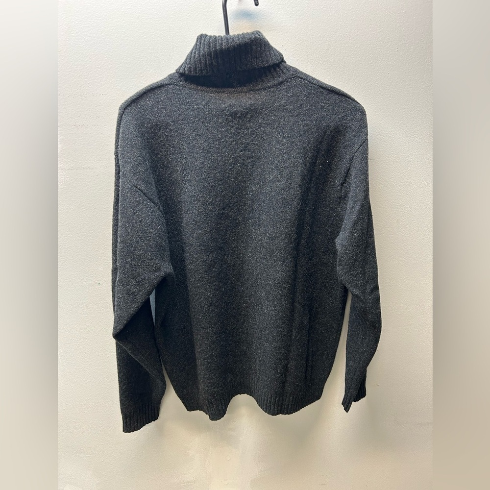 J. Crew Vintage Charcoal 100% Lambswool Sweater - Picture 2 of 6